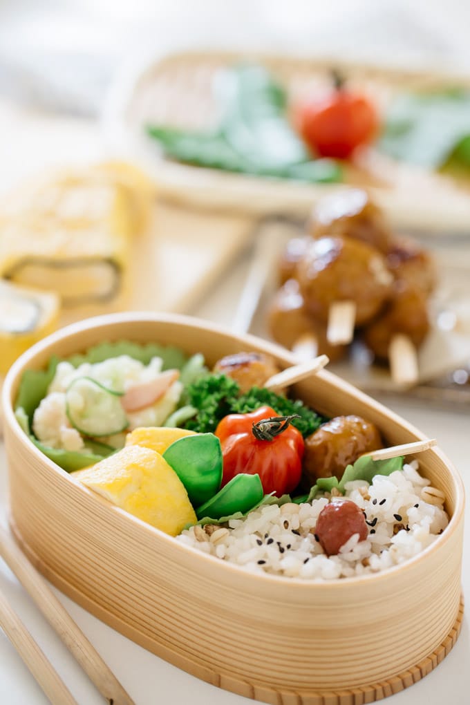 Obento お弁当 - Chopstick Chronicles