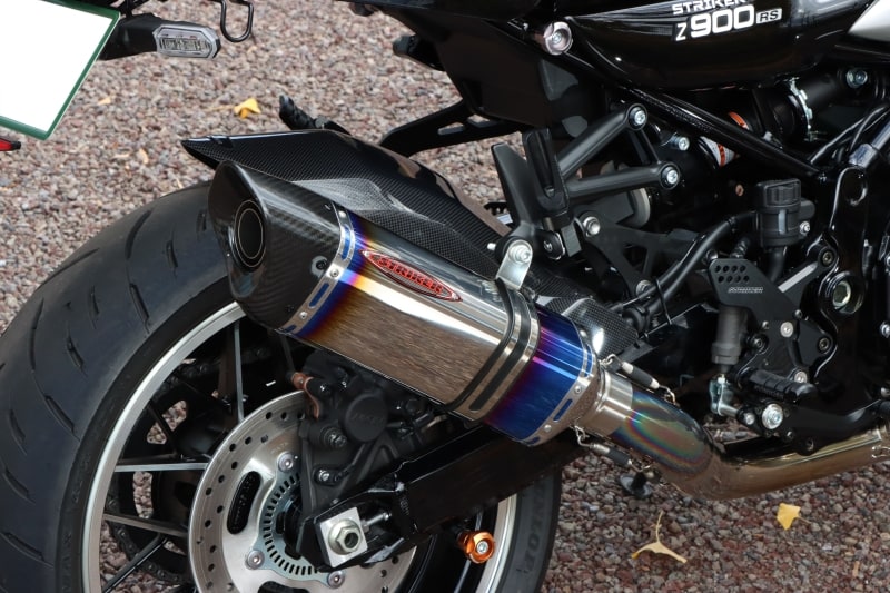 ストライカーから2023年モデルのZ900RS(型式：8BL-ZR900K)に適合する