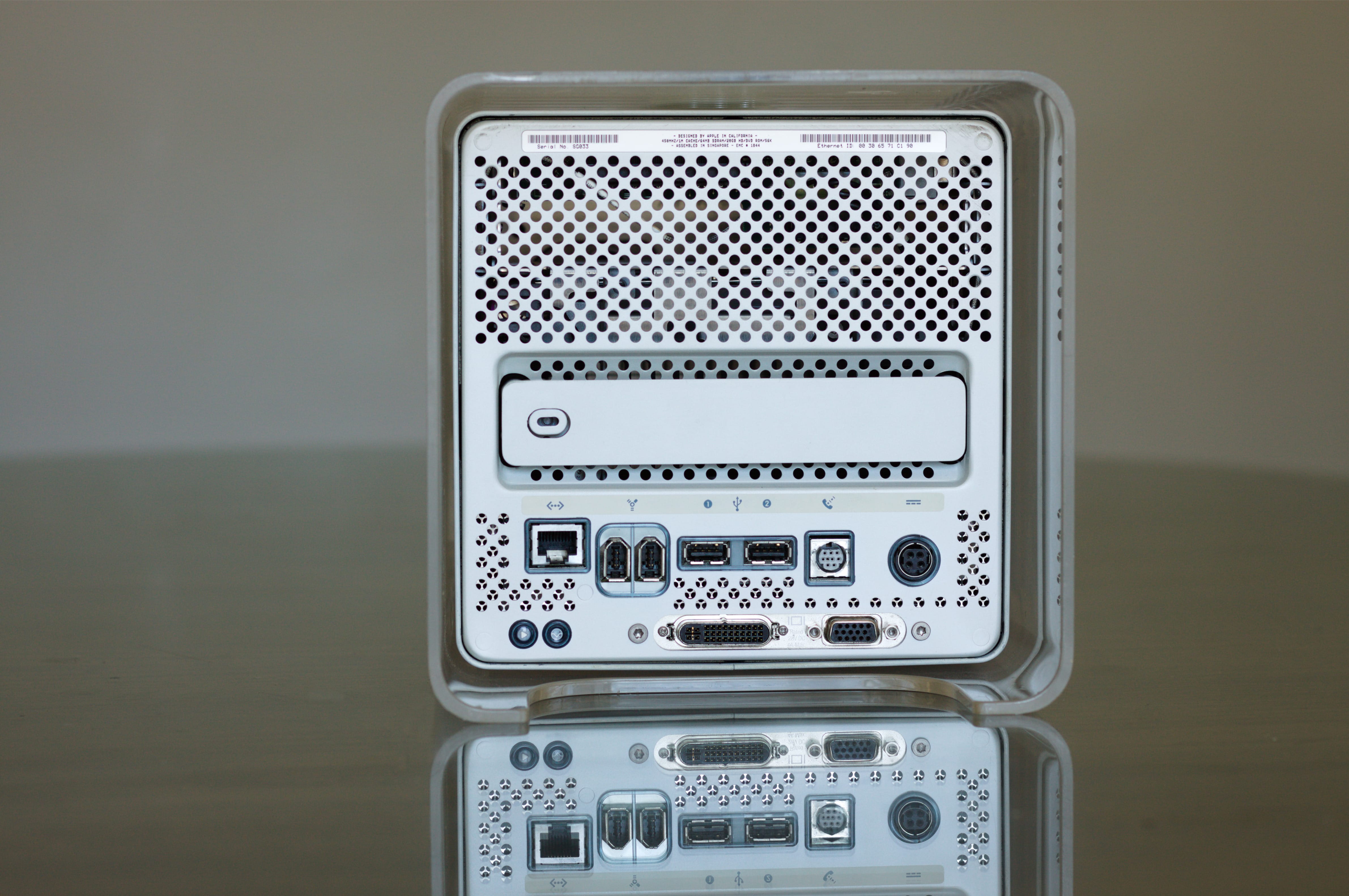 The Apple Power Mac G4 Cube In Pictures | Cracked the Code