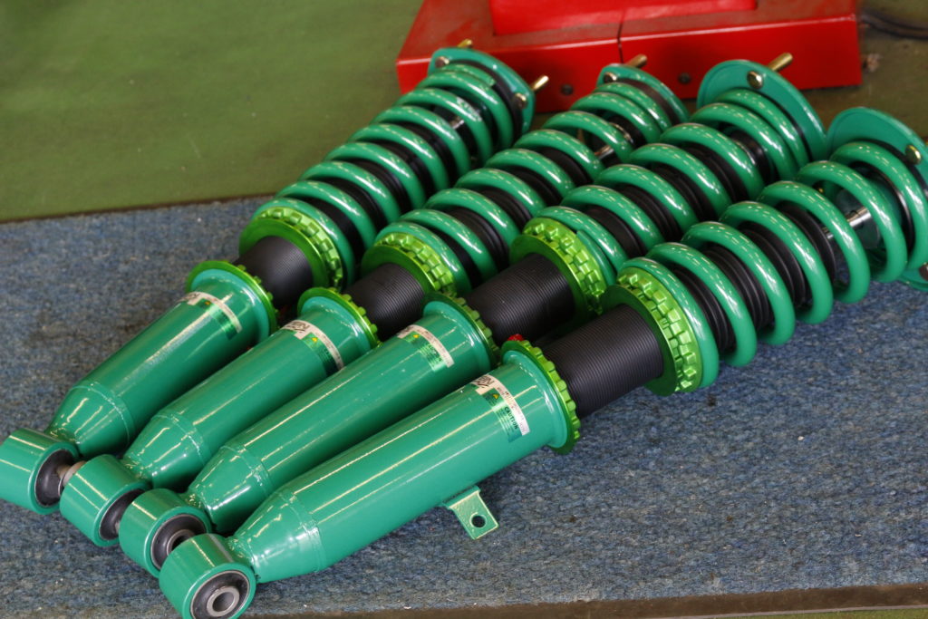 210系クラウン ハイブリッド に フレックスZ取付！ | 一宮店 | 店舗