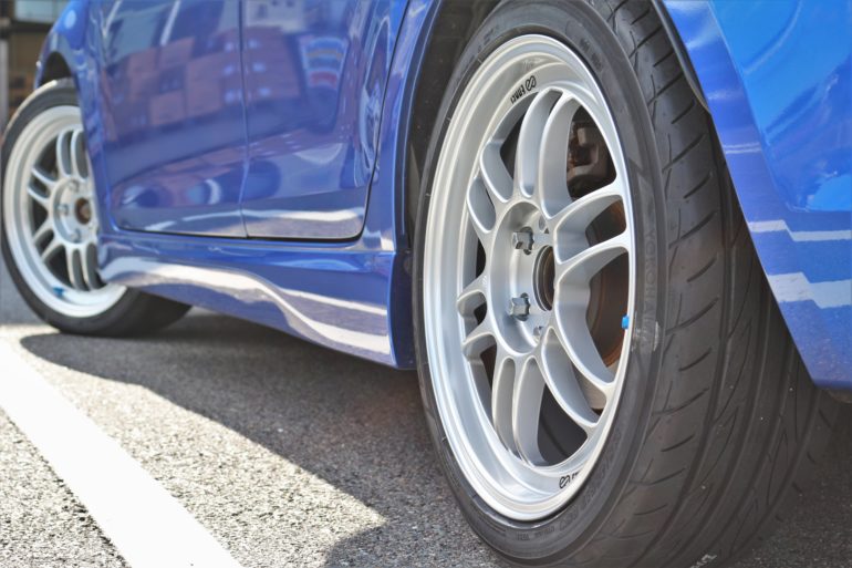 ZC32S スイフトスポーツにENKEI RPF1 17インチをお取付け | 多治見店