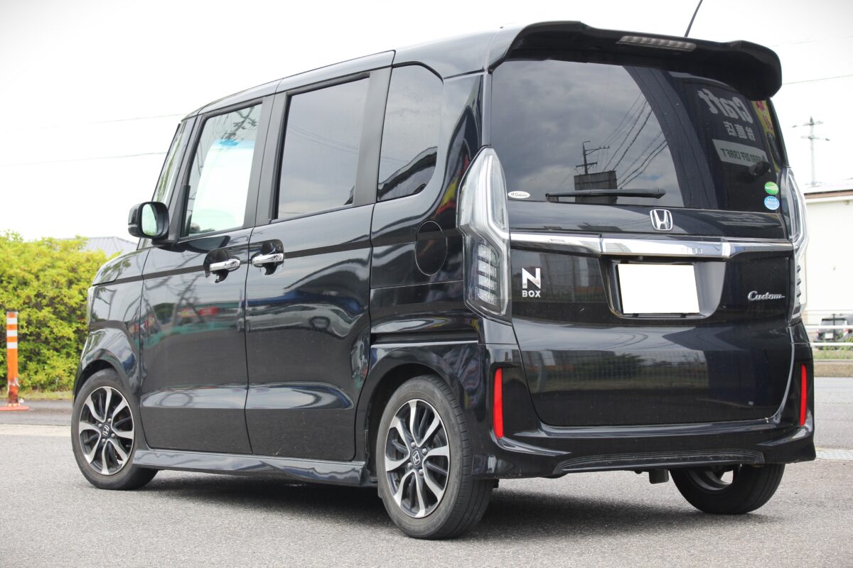 JF3N-BOXにRS-R Ti2000ダウンサスでローダウン！！ | 鈴鹿店 | 店舗