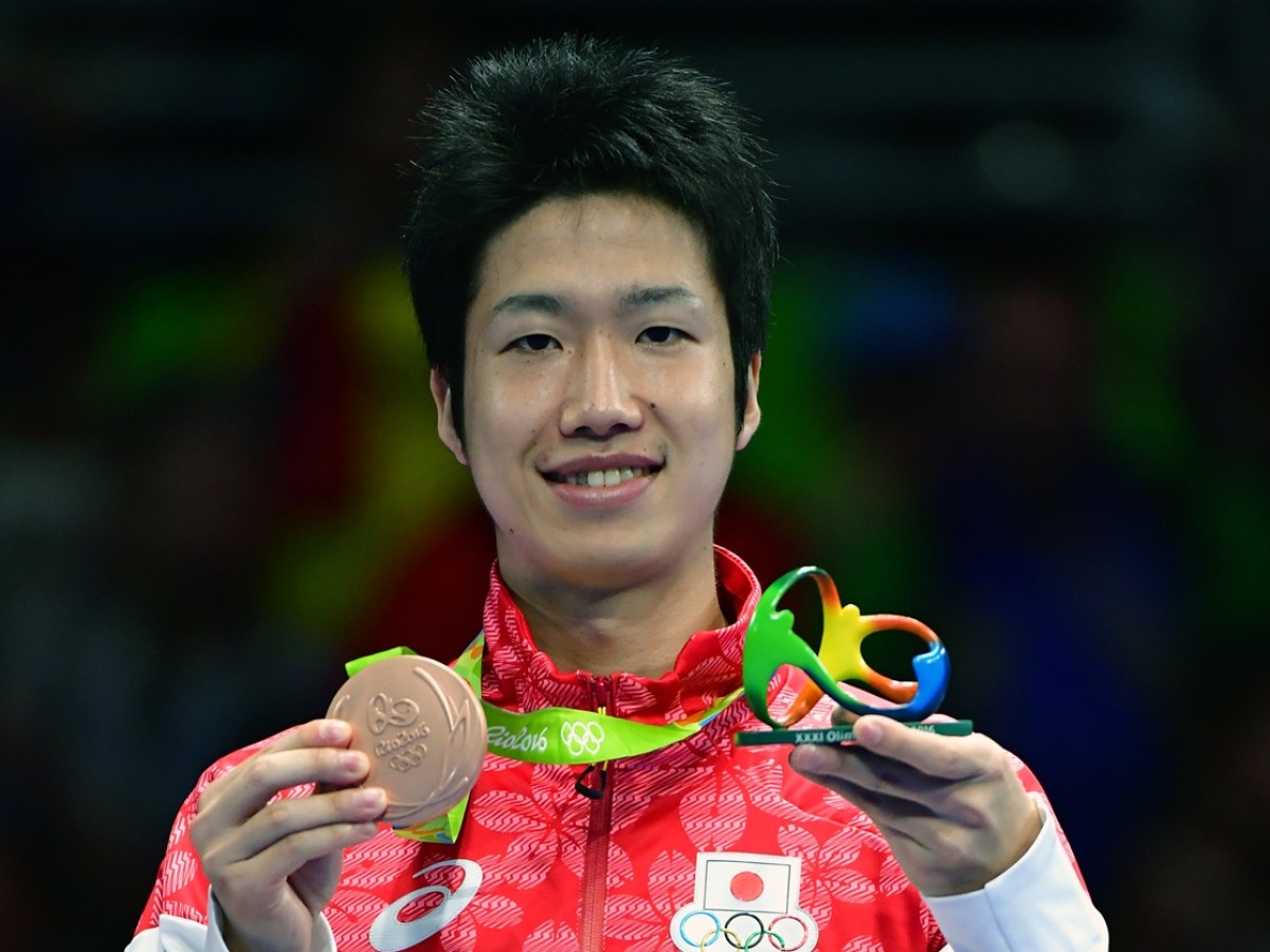 卓球・水谷隼、個人インスタグラム開始 ケーキを前ににっこりショット