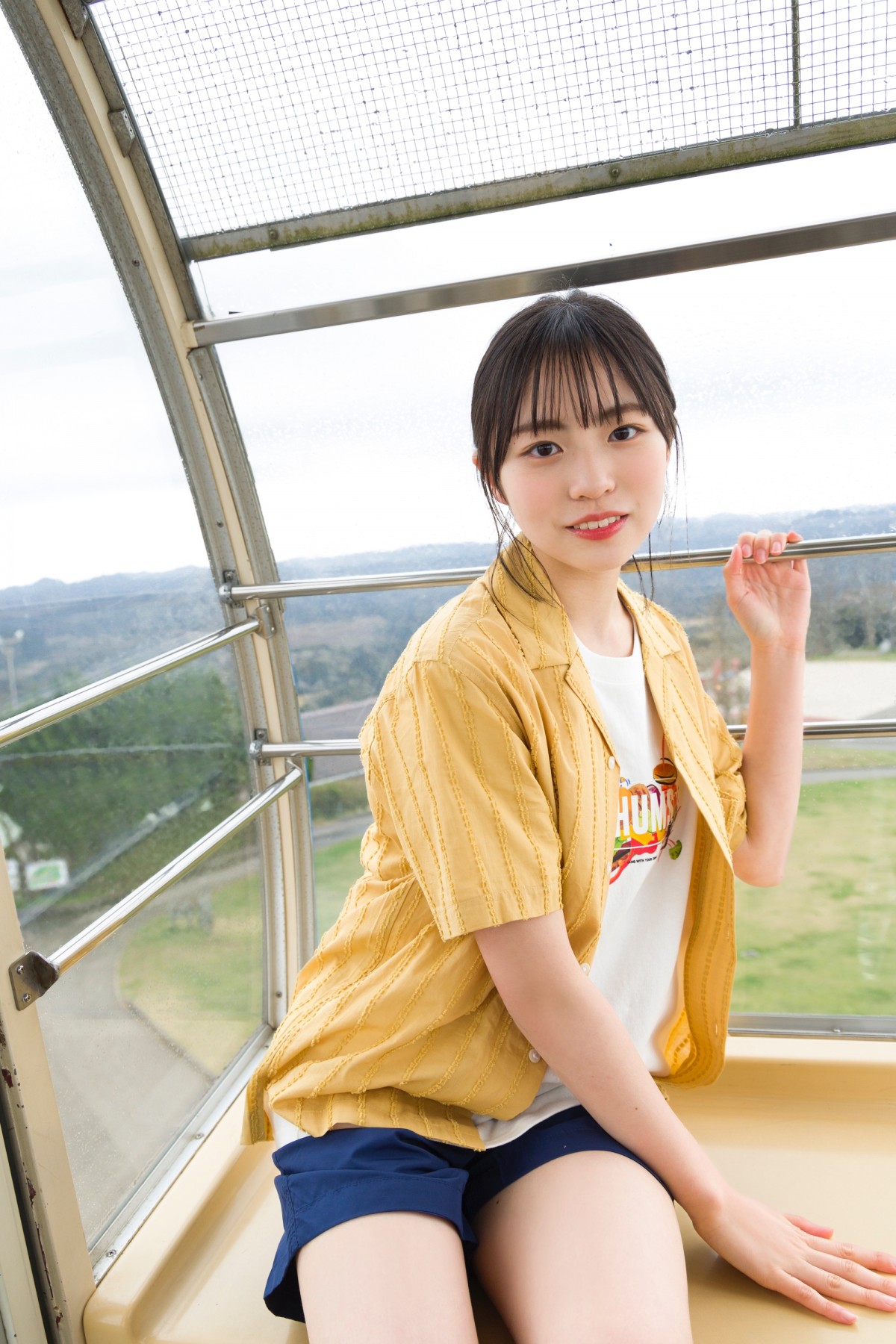 写真）日向坂46・正源司陽子、16歳の透明感あふれるグラビア披露