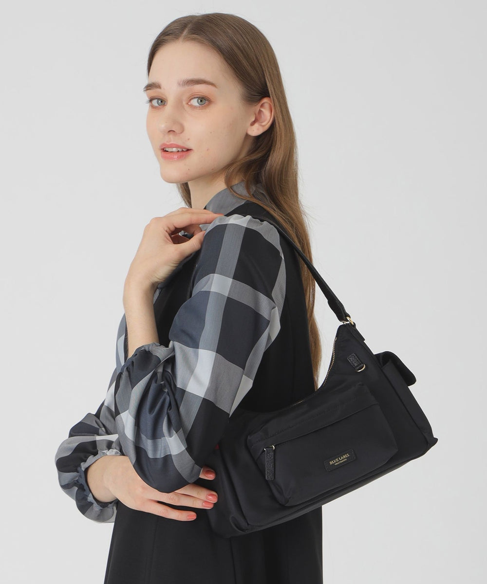 ナイロンポケットショルダー（バッグ）｜BLUE LABEL CRESTBRIDGE