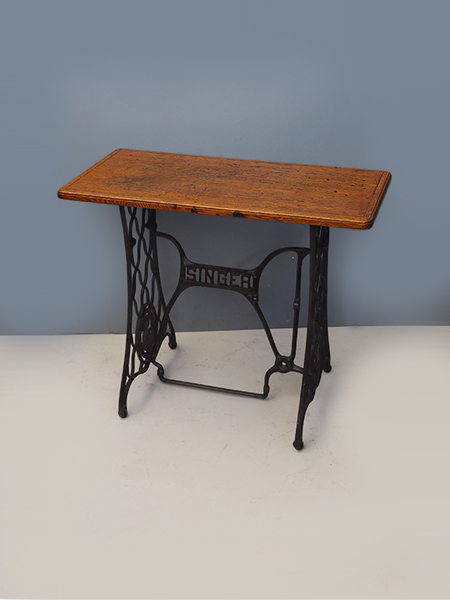 アンティークミシン脚テーブル　【MISHIN 】足踏みミシン　網目　レトロ雑貨 アンティークミシンテーブル シリーズ