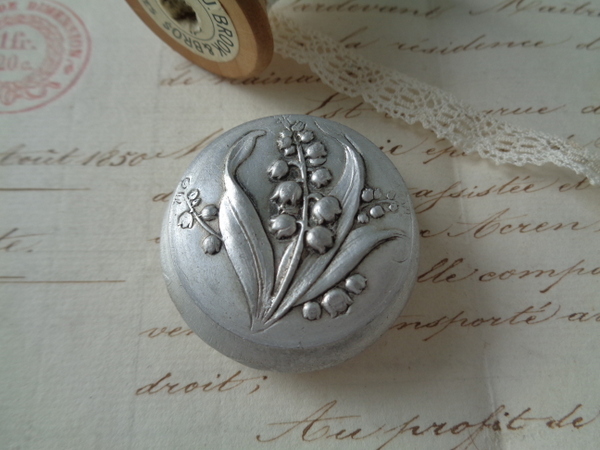 すずらん柄パウダーケース アンティークショップ