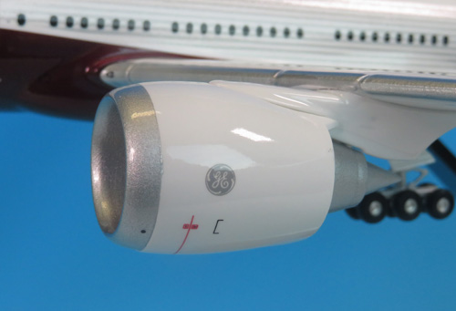 9X20101 1:200 BOEING 777-9 BOEING ハウスカラー 空中姿勢 完成品