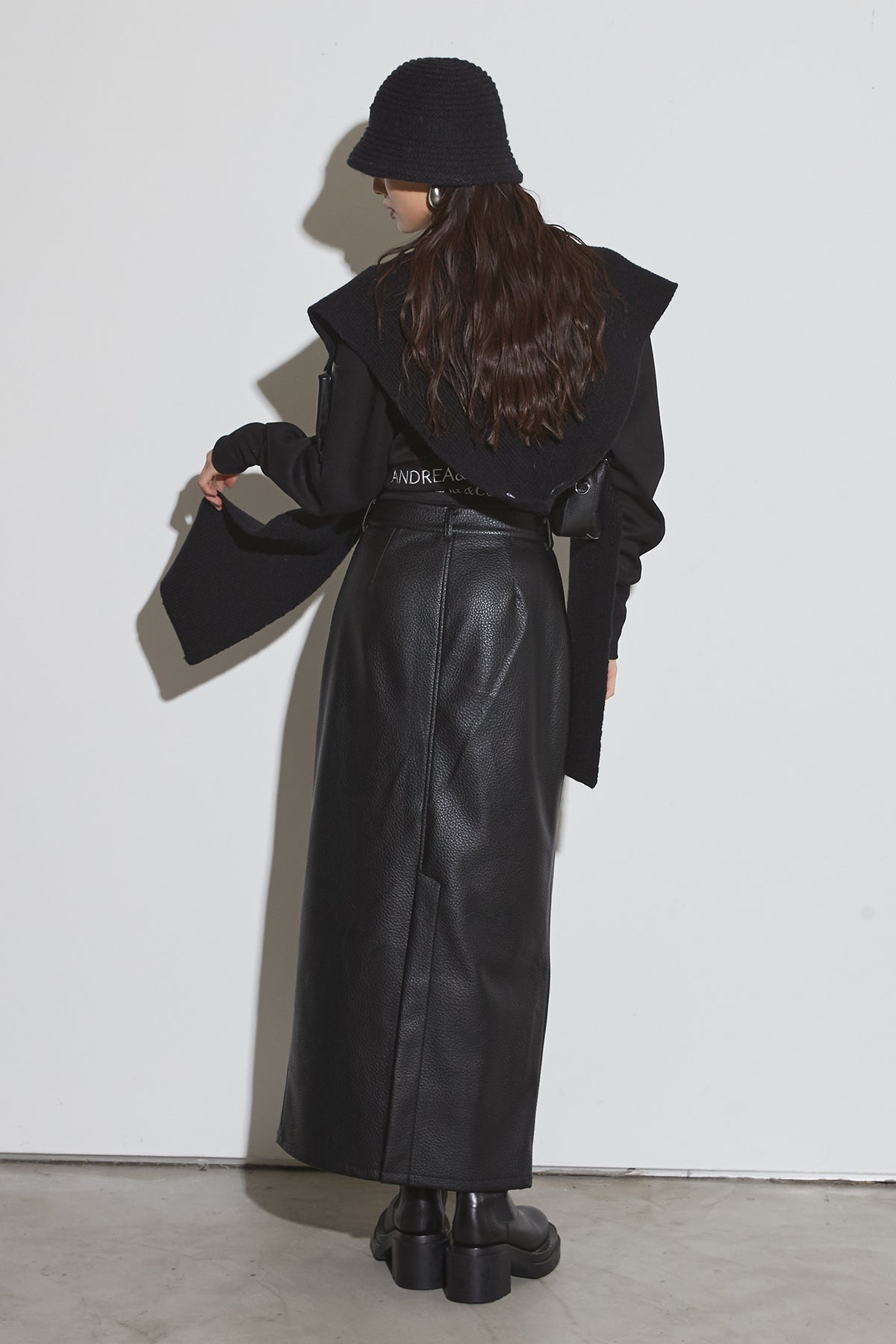 LOGO MA-1 PULLOVER – ANDREA&Co.