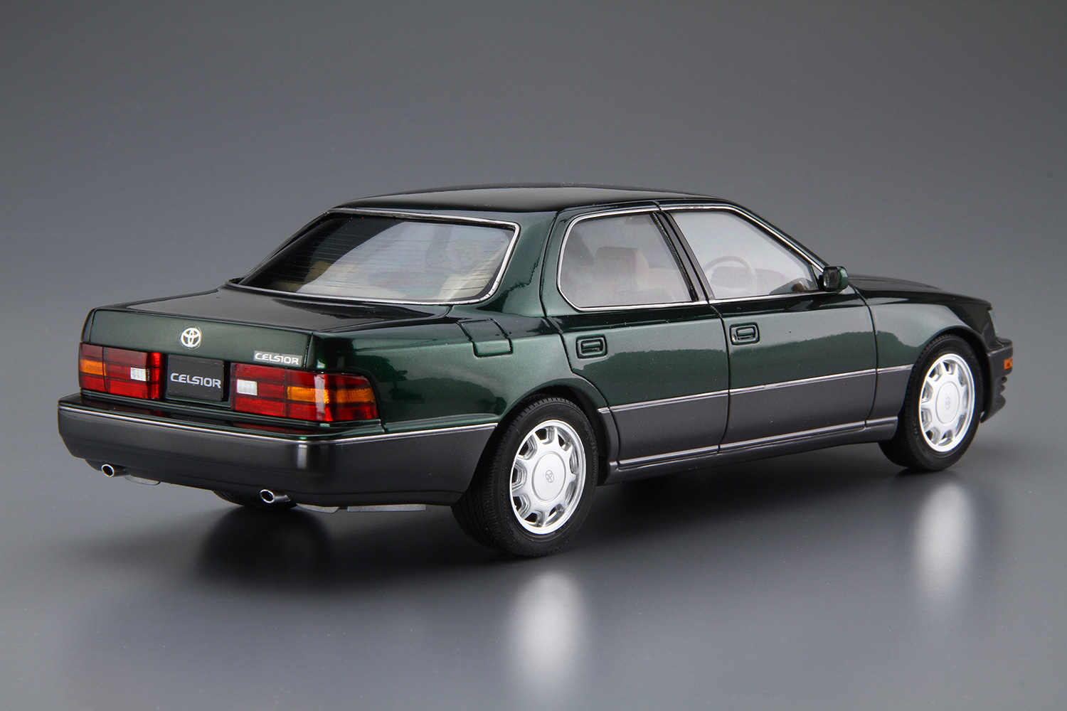 1/24 トヨタ UCF11 セルシオ4.0C仕様Fパッケージ '92｜株式会社 青島