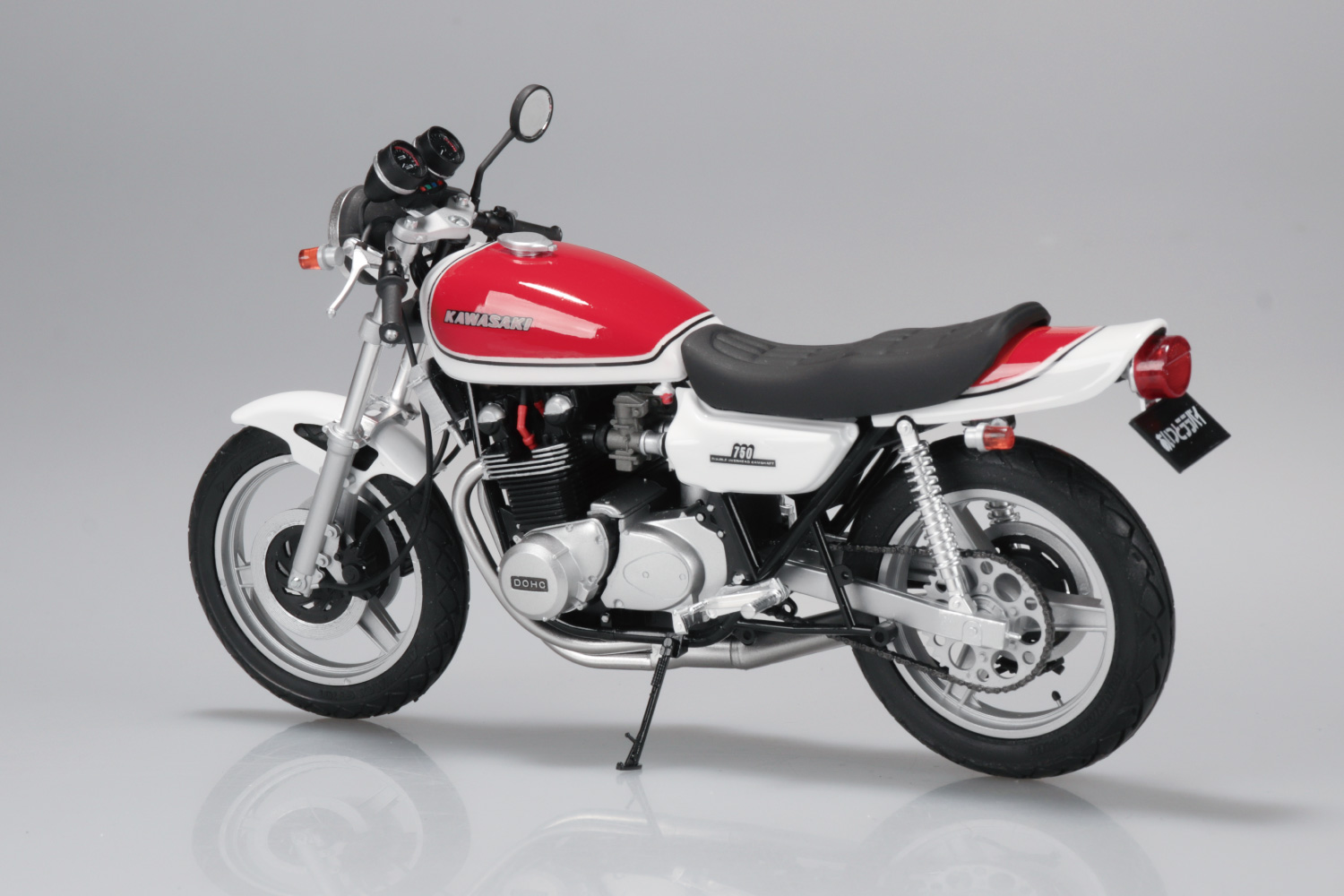 1/12 あいつとララバイ ZⅡ改 研二仕様｜株式会社 青島文化教材社