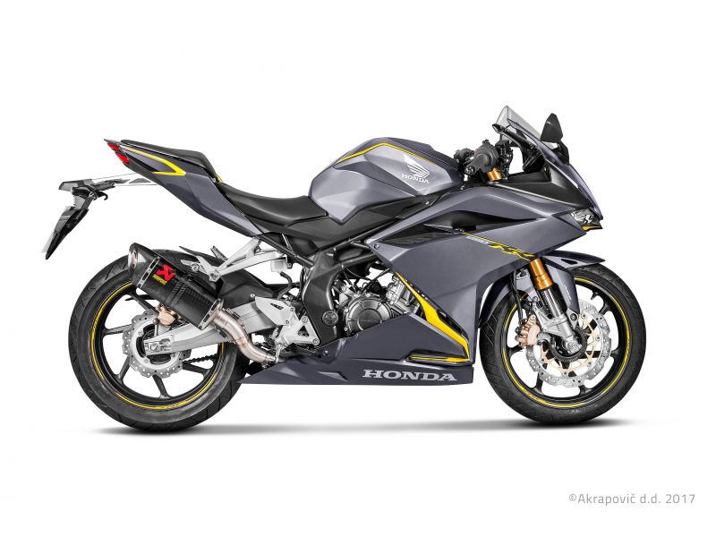 JMCA認証) SLIP ON LINE カーボン | AKRAPOVIC