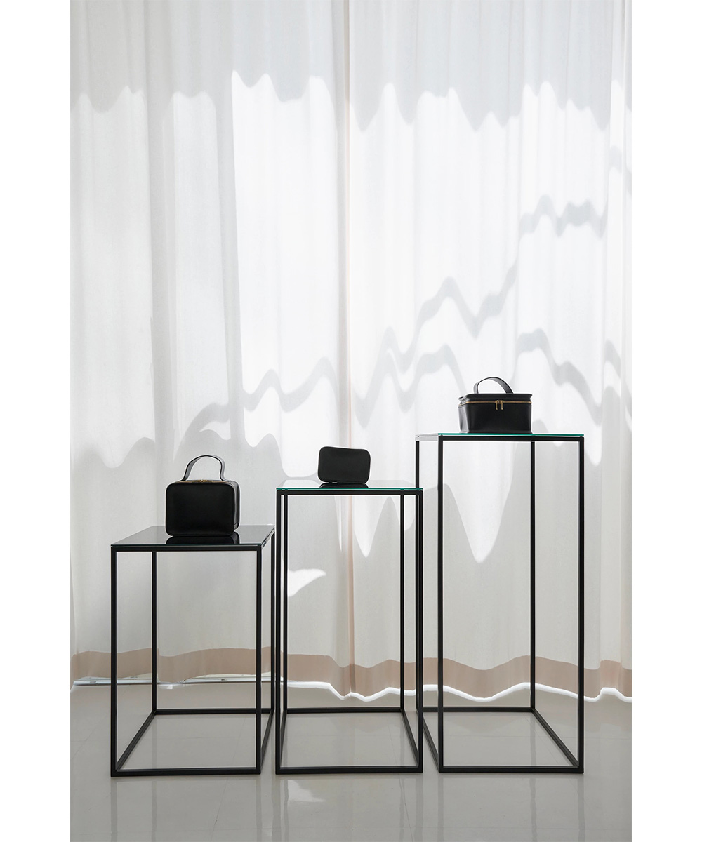 ポイントシェルフ ブラック｜テーブル・展示台 レンタルならアディス