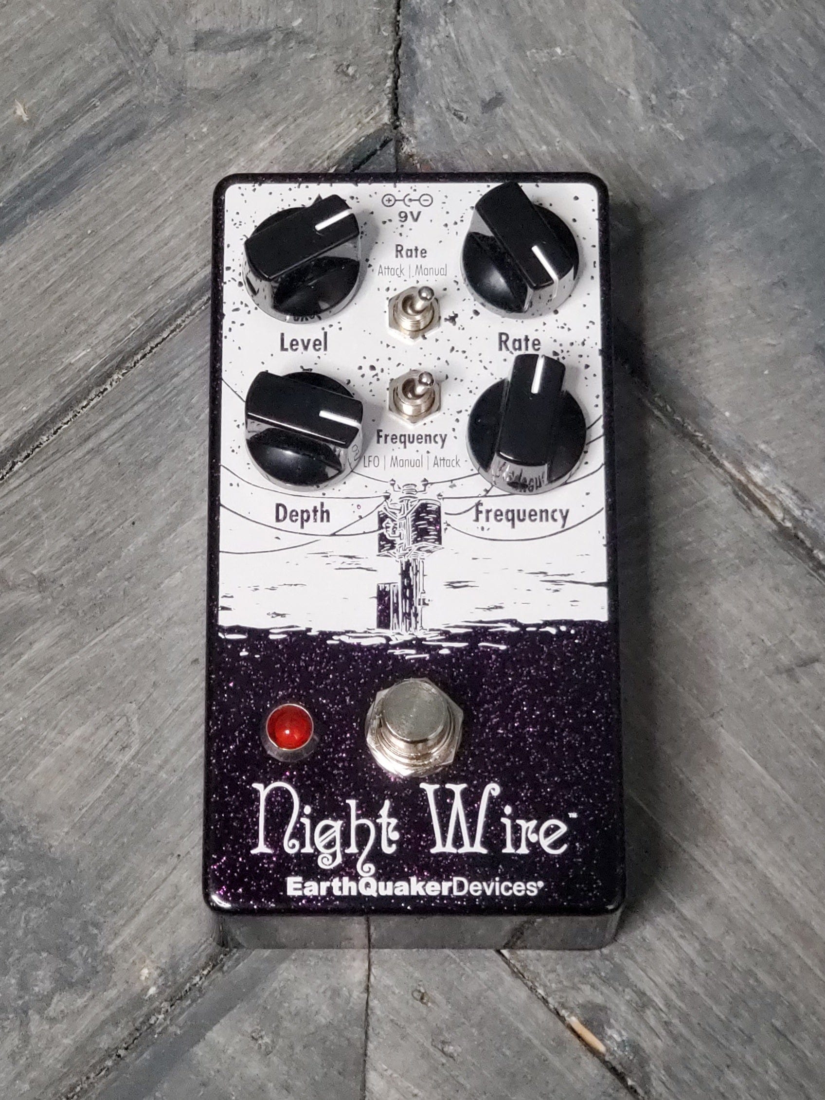 earthquaker-devices-pedal-