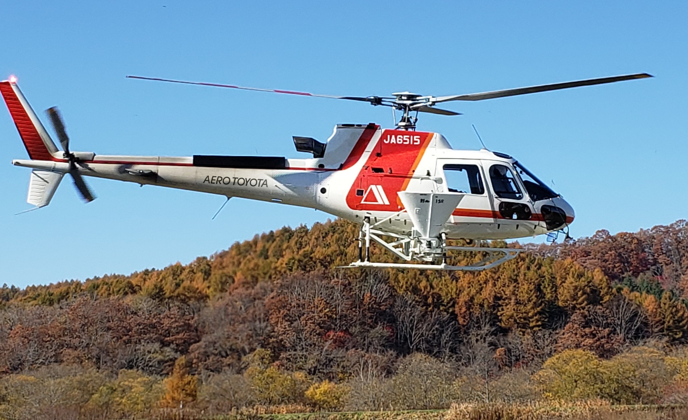 機体・機材 | エアロトヨタ株式会社のヘリコプター,ビジネスジェットの