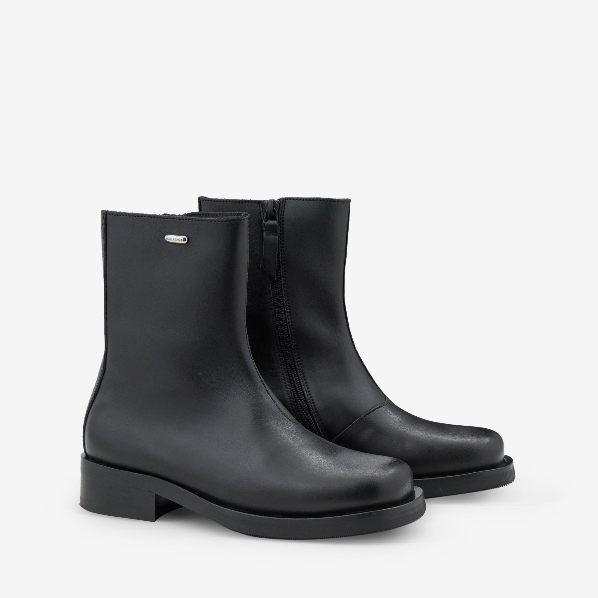 Camion Boot Black – Above The Clouds