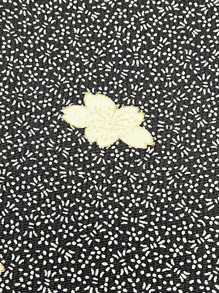 江戸小紋に桜散らしの付下 66,000円(税込)着物23-03-20ご売約済