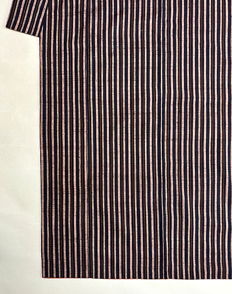 縦節紬縦縞の紬 浦野理一作 200,000円(税込)着物24-12-20ご売約済