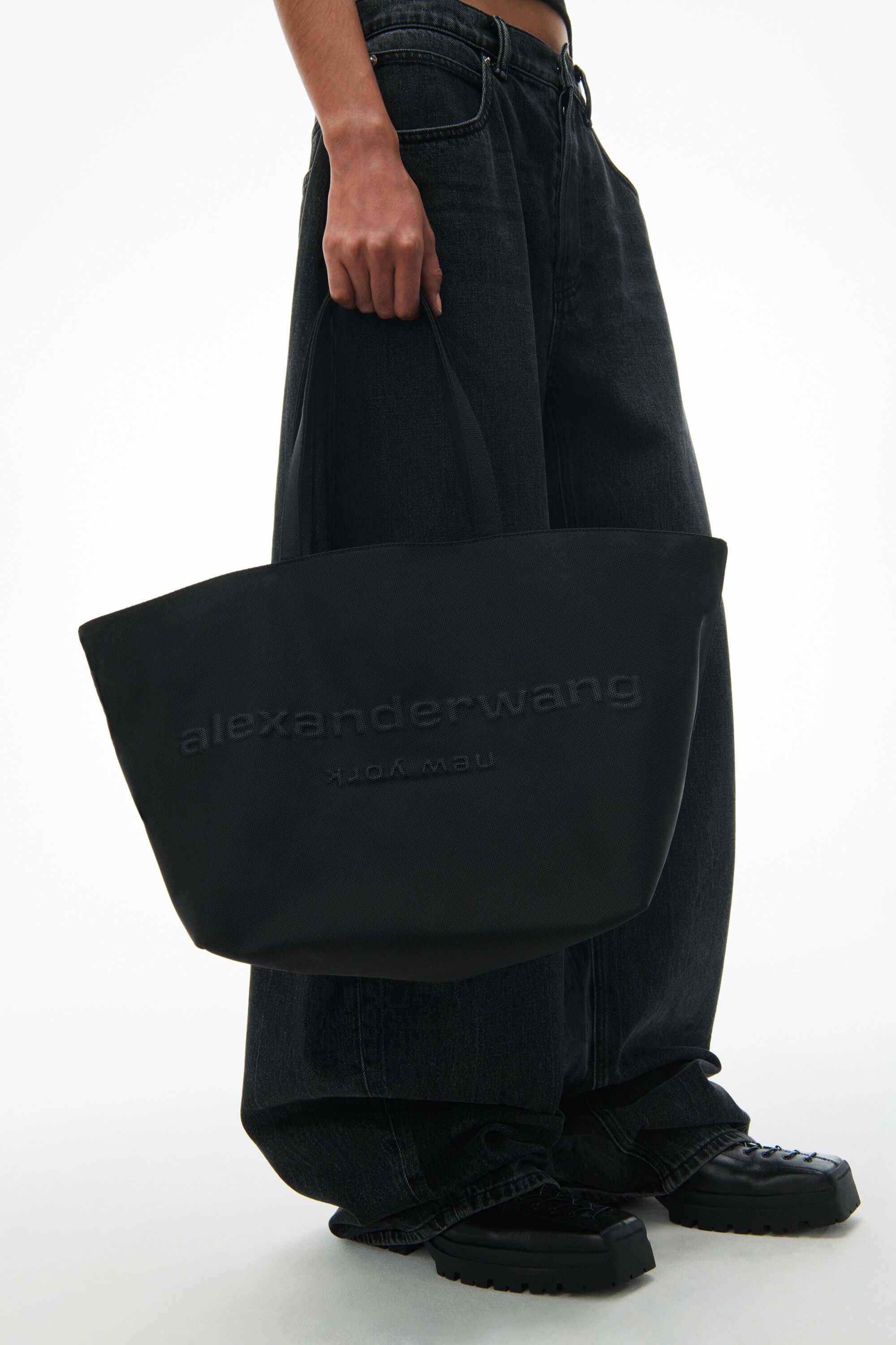 Punch Tote Bag in Nylon Canvas in BLACK | alexanderwang®