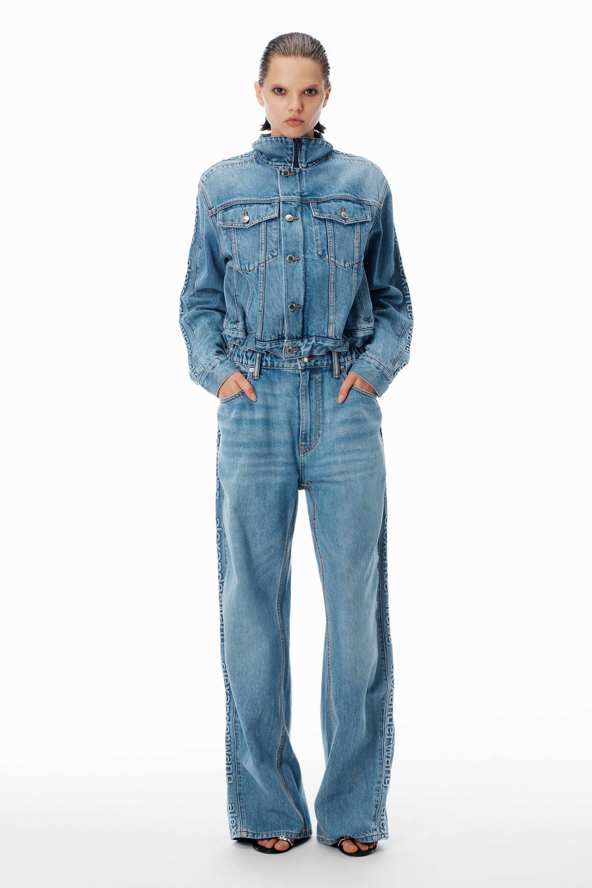 Logo-Embossed Balloon Jeans in VINTAGE LIGHT INDIGO | alexanderwang®