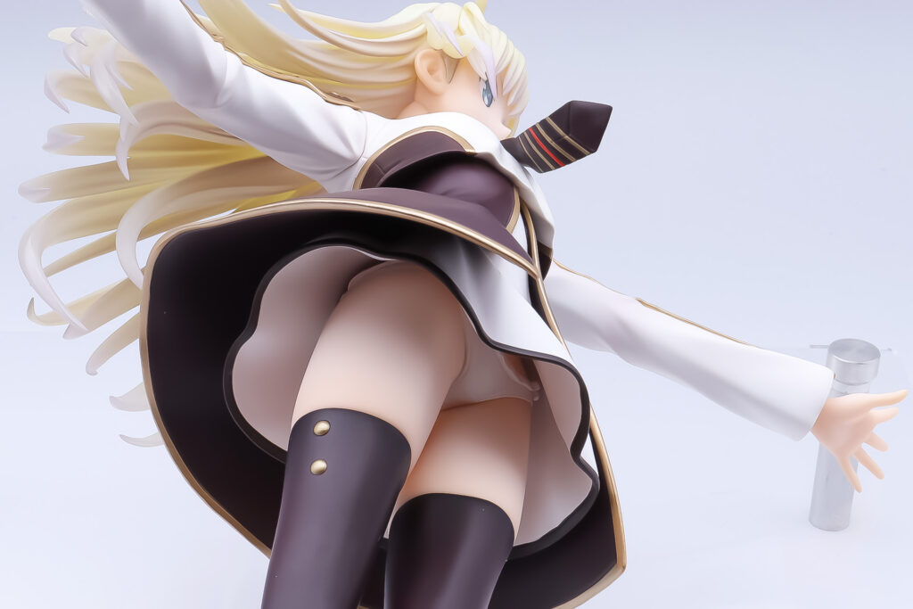 コトブキヤショップ限定版】フィギュア 閃刀姫-レイ 遊戯王カード