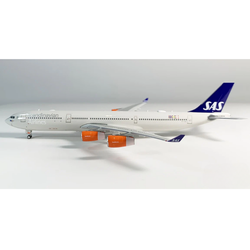 Phoenix Scandinavian Airlines (SAS) Airbus A340-300 OY-KBD 1/400