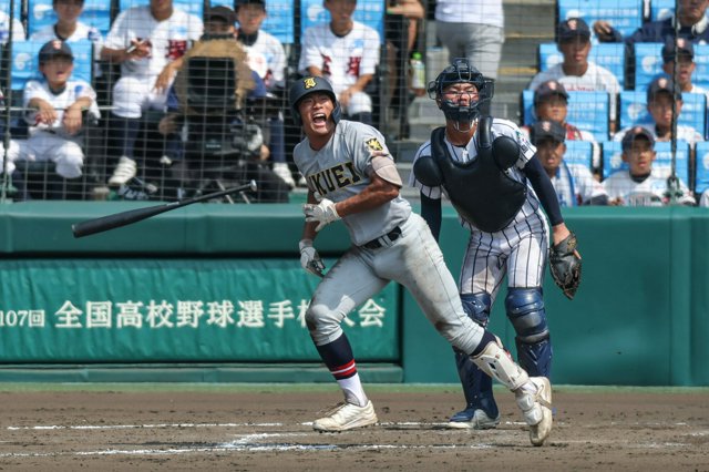 ランナー無しでも得点圏」八回にソロ本塁打 仙台育英の高田選手 - 高校