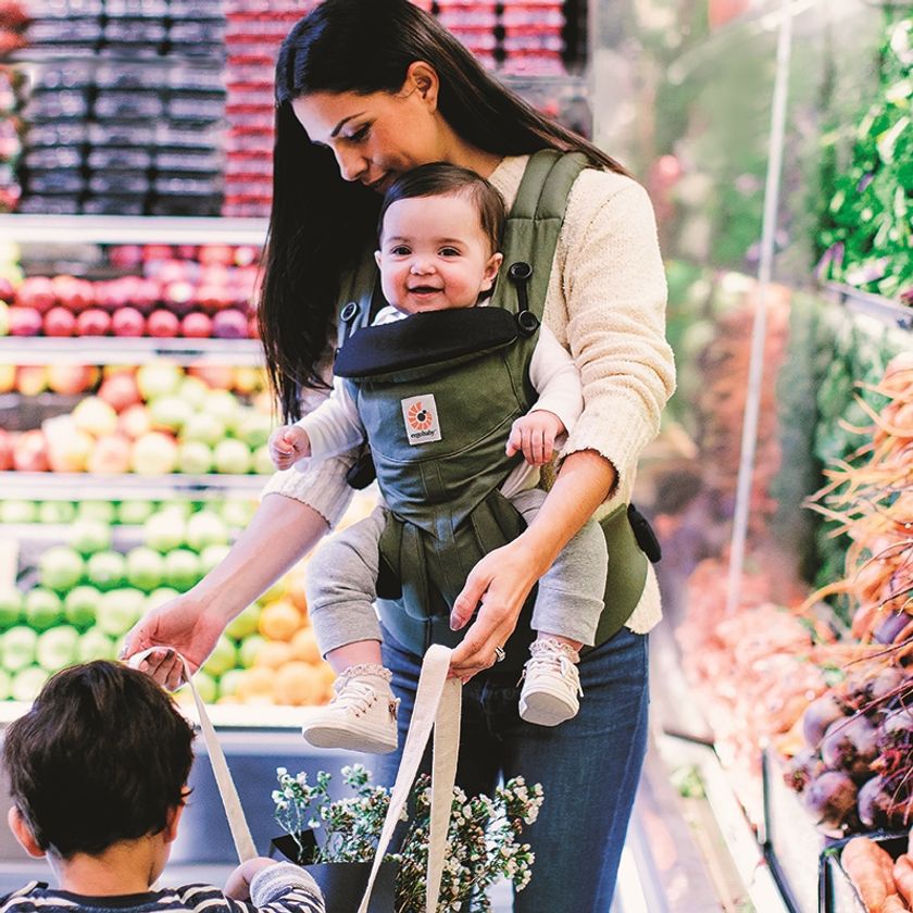 あらゆる抱っこに応えるエルゴベビー最新抱っこひも 『OMNI 360(オムニ
