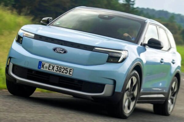 フォード・エクスプローラー、6代目に エンジン2.3ℓ〜 コネクテッド