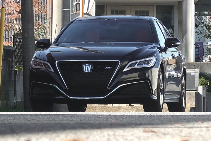 クラウンマジェスタ のシートカバーとフロアマット | オートウェア