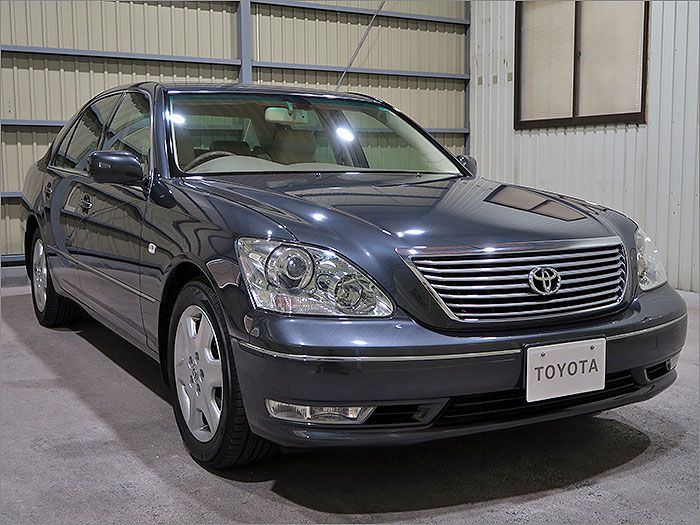 トヨタ セルシオ 後期モデル A仕様 No.02 ｜ オートプラネット整備