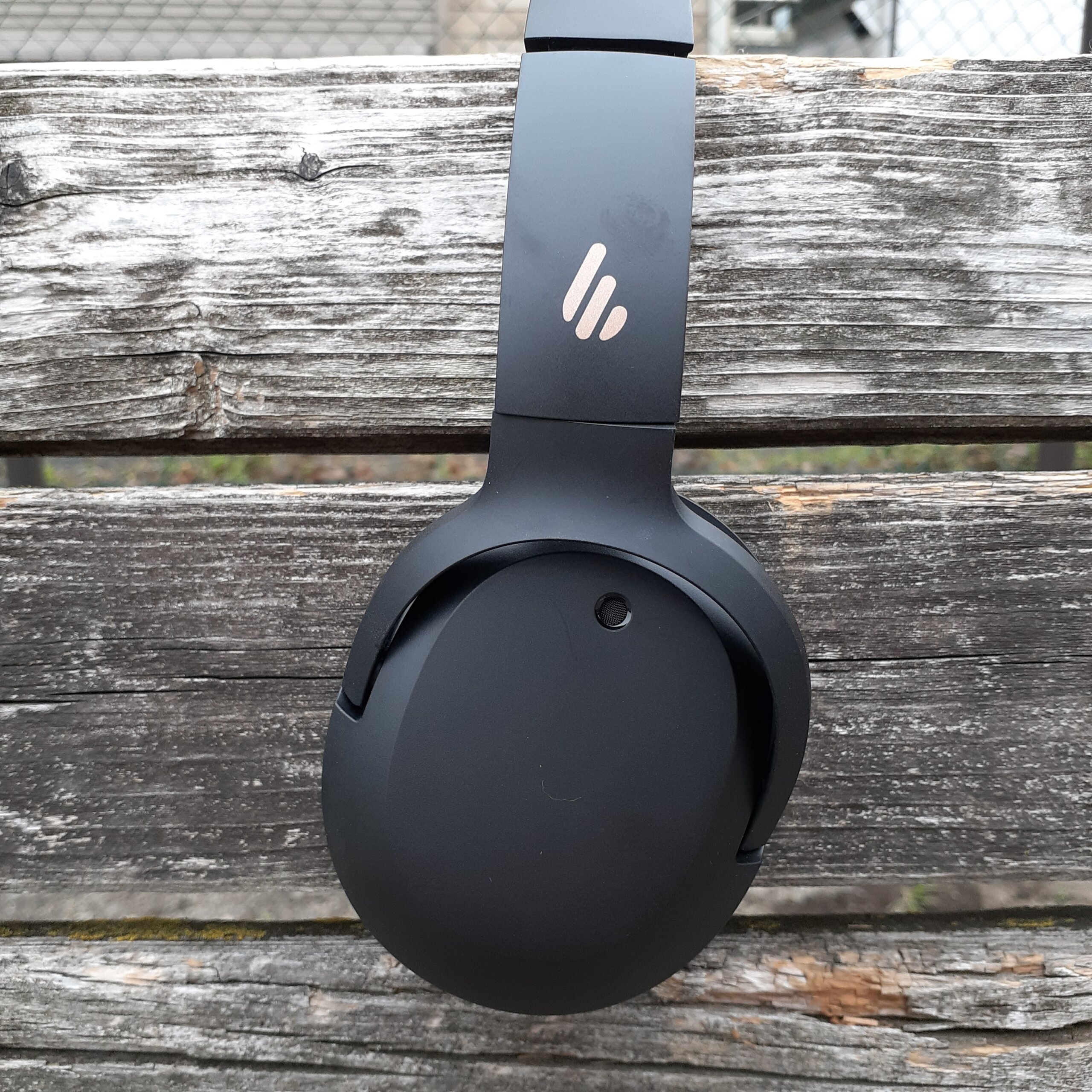 ワイヤレスヘッドホン Edifier W820NB レビュー - audio-sound@premium