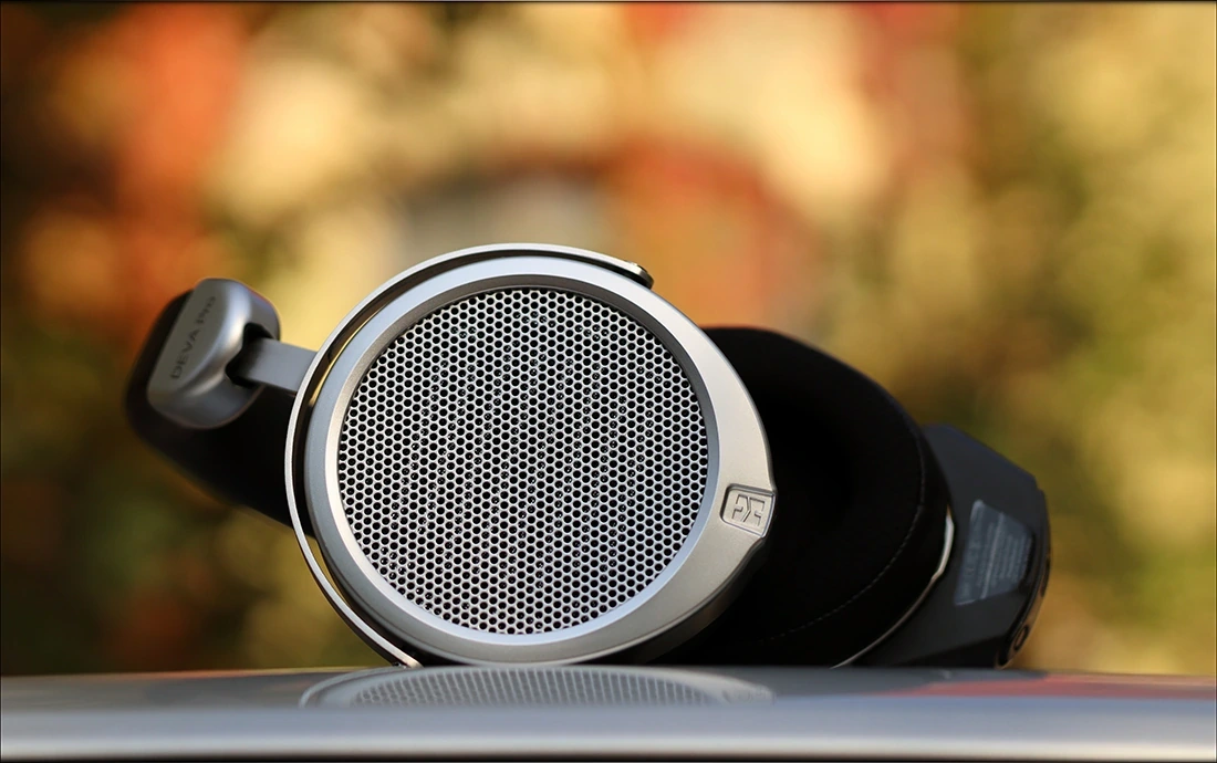 HIFIMAN Deva Pro Stealth - R2R, LDAC, Bass & Fun — Audiophile Heaven