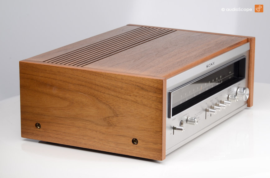 Sony ST-5130, woodcase for sale.