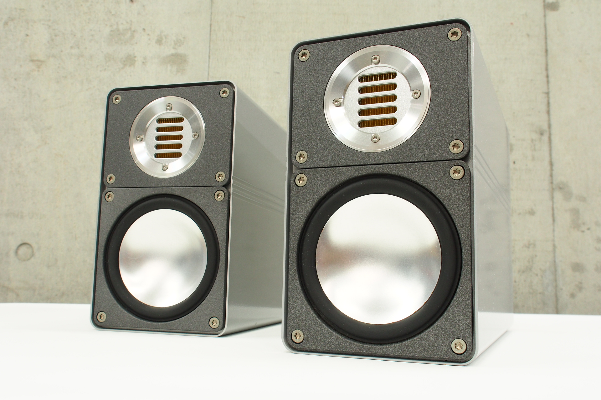 アバックWEB-SHOP / 【中古】ELAC CL310.2JET+STAND【コード01-11410