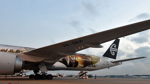 ニュージーランド航空、『ホビット』特別塗装機が日本初飛来