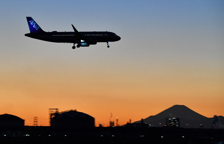 ANA、日本初のA320neo羽田到着 大型機並み装備、1月から国際線