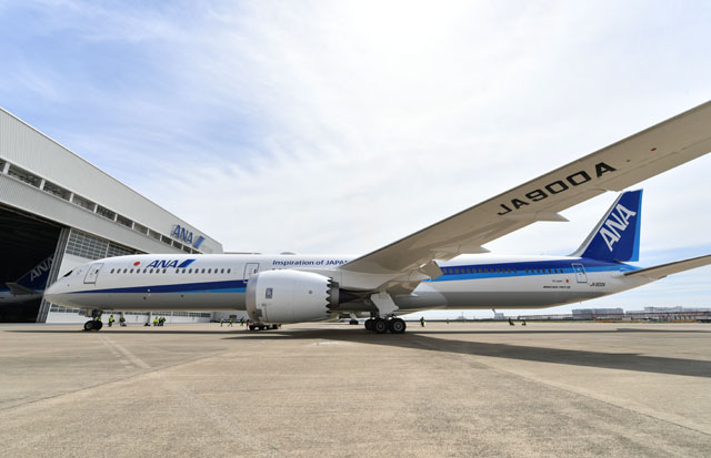 ANA、787-10公開 胴体最長の787、新シートで東南アジア路線に