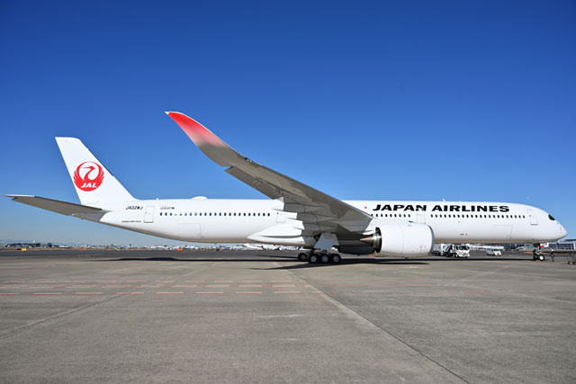 JAL、A350-1000初の重整備 入社式”列席”2号機から実施