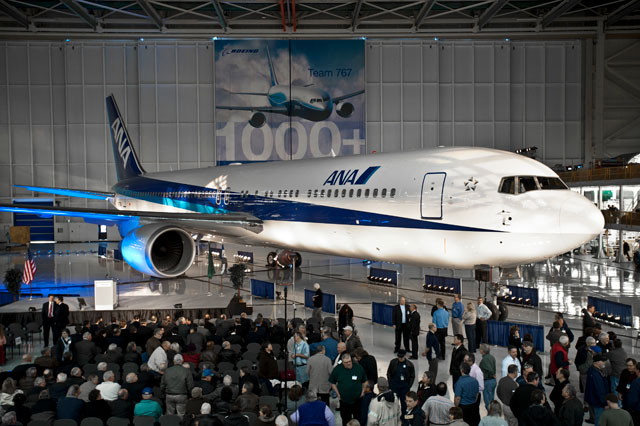 1000機目の767ロールアウトから10年 ANAのJA622A