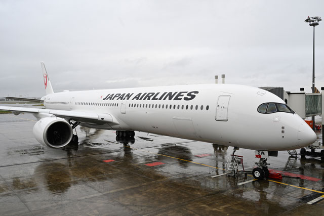 JAL、新旗艦機A350-1000初公開 個室ファーストは天井広々、羽田－NY 1
