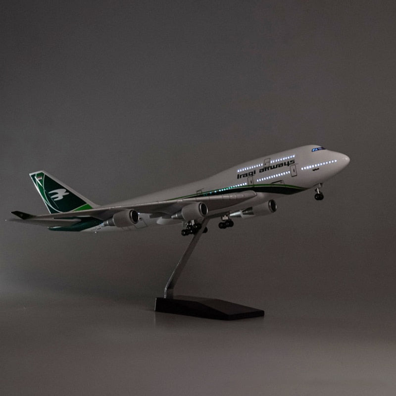 Iraq Airways Boeing 747 Airplane Model (1/160 Scale - 47CM