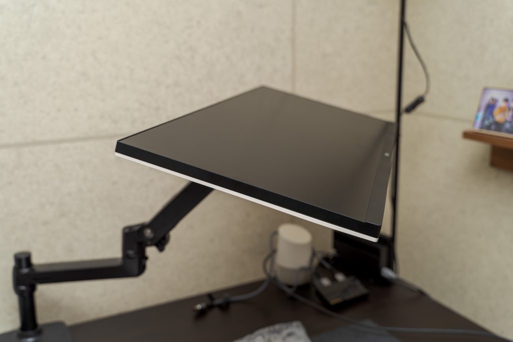 デスク作業環境 #2】夢の環境、ついに来る。LG『29WN600-W』/amazon