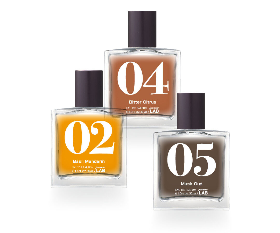 第23回｜香りを重ねる香水 ― Scents of Multiplying 重ね付けの