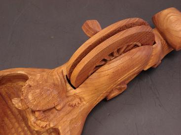 上鶴亀 手彫墨壷 210mm 受注生産品 - 大工道具・金物の専門通販アルデ