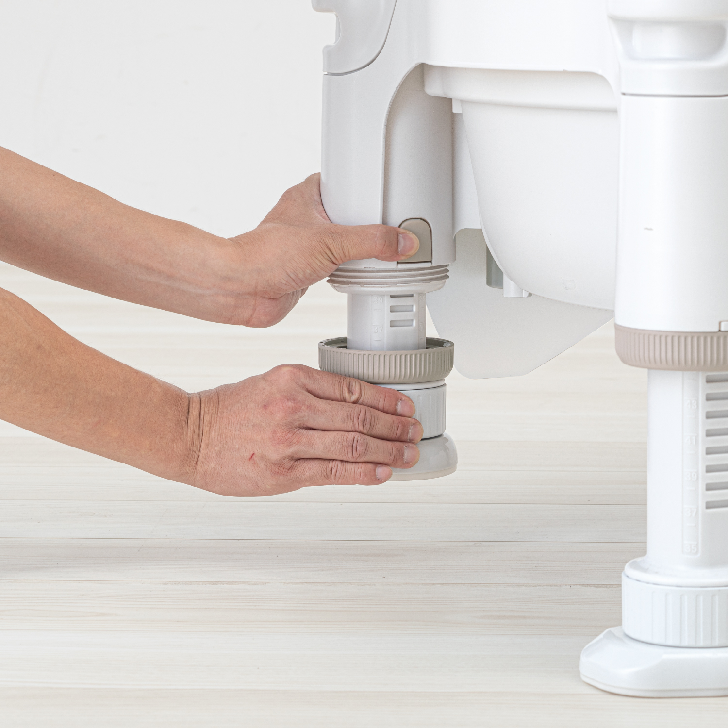 ポータブルトイレ FX-30S ”らくゾウくん” | 【安寿】の介護用品