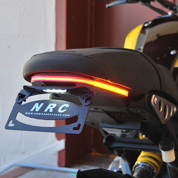 NRC製 XSR900用 ウインカー内蔵フェンダーレス｜AxxL