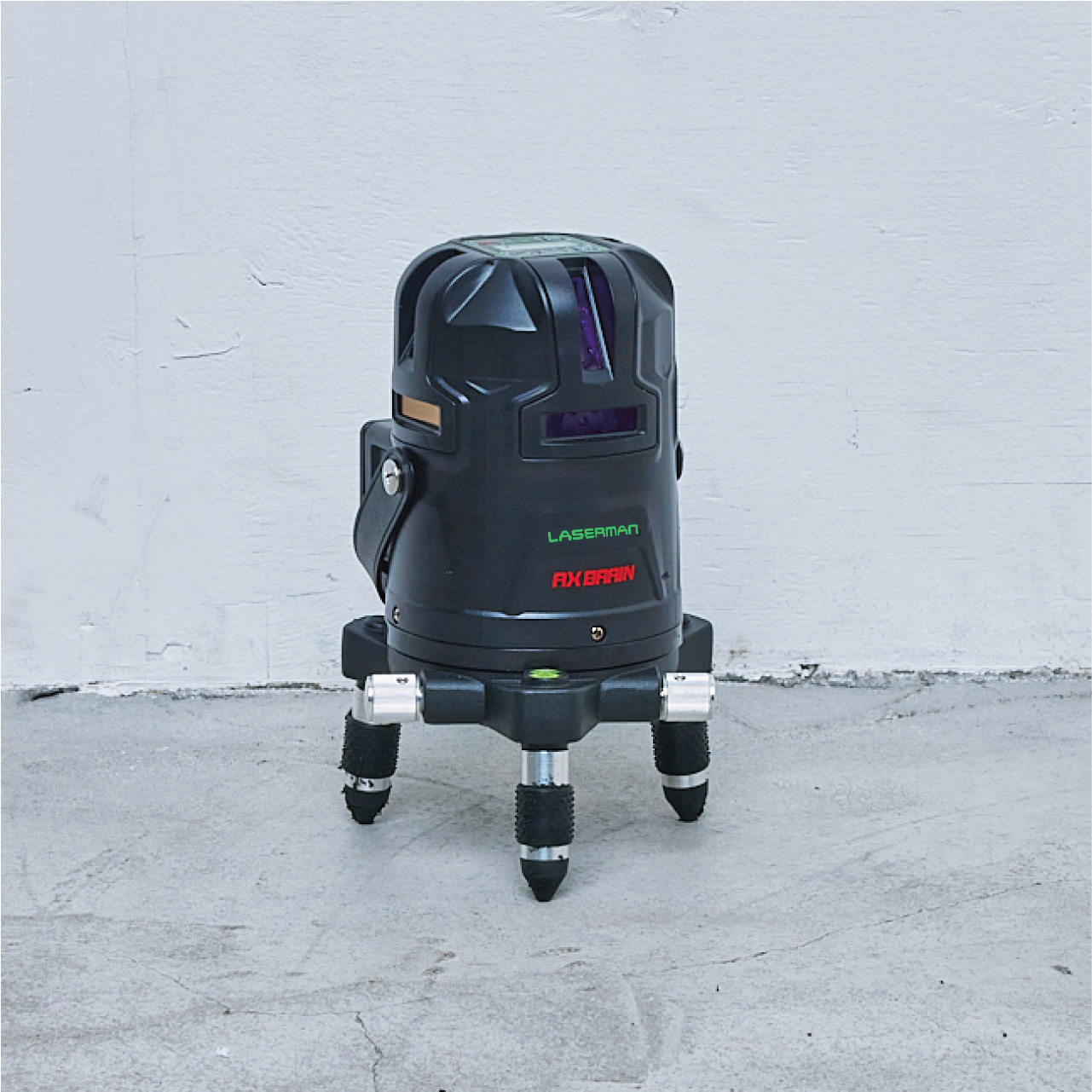 LVE-8SF 超高輝度 電子整準式 グリーンレーザー墨出し器 – アックス