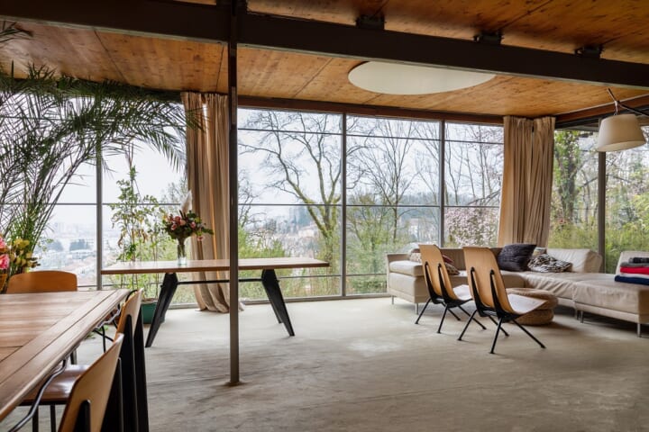 ジャン・プルーヴェ製品で構成する ヴィトラとSKWATによる公共スペース