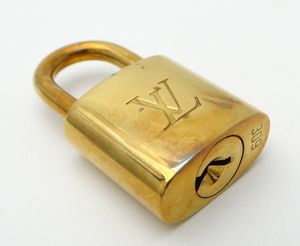 LOUIS VUITTON ルイヴィトン パドロック カデナ 南京錠×鍵2本 ゴールド